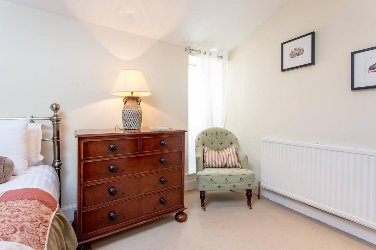 Altido Spacious 3br Mews House Behind Calton Hill Hébergement de vacances