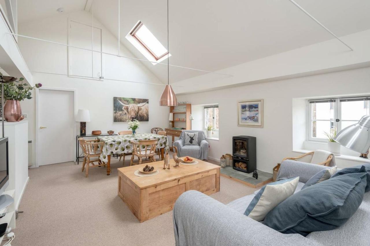 Joivy Loft At The Brewery With Free Parking Apartment *
