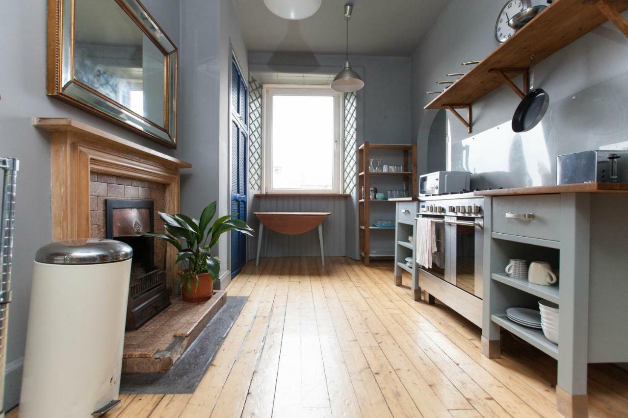 Trendy Urban Retreat In Edinburgh