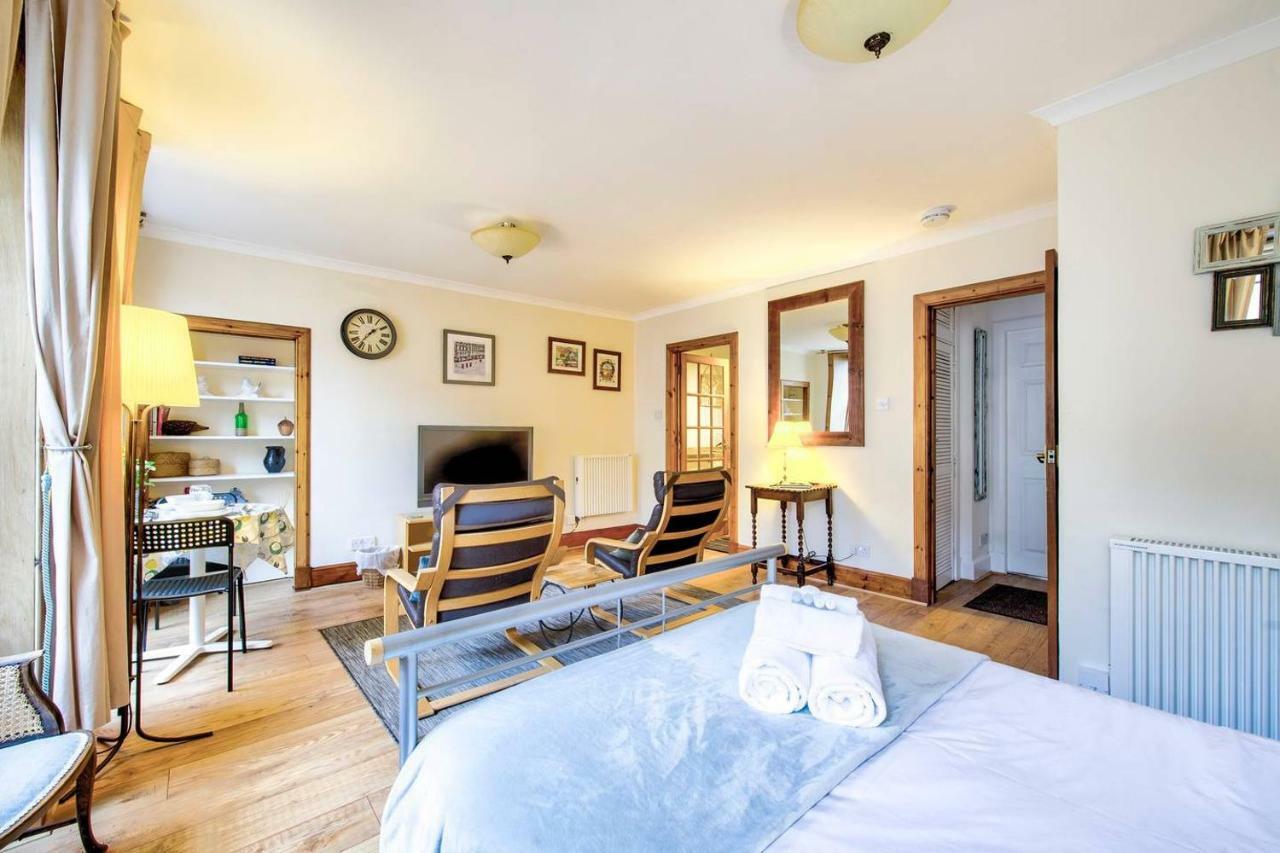 Joivy Royal Mile In Prime Location Apartment