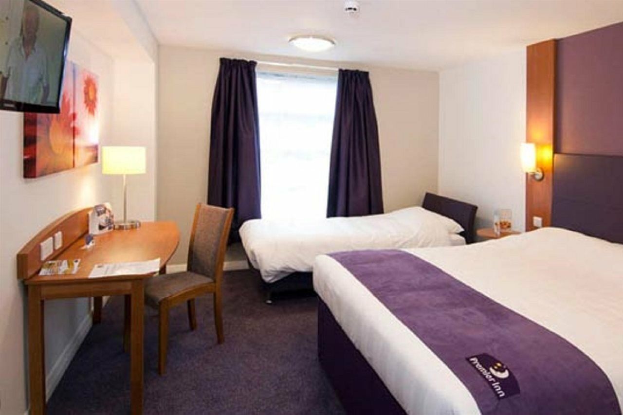 Premier Leith Waterfront 3* Edinburgh