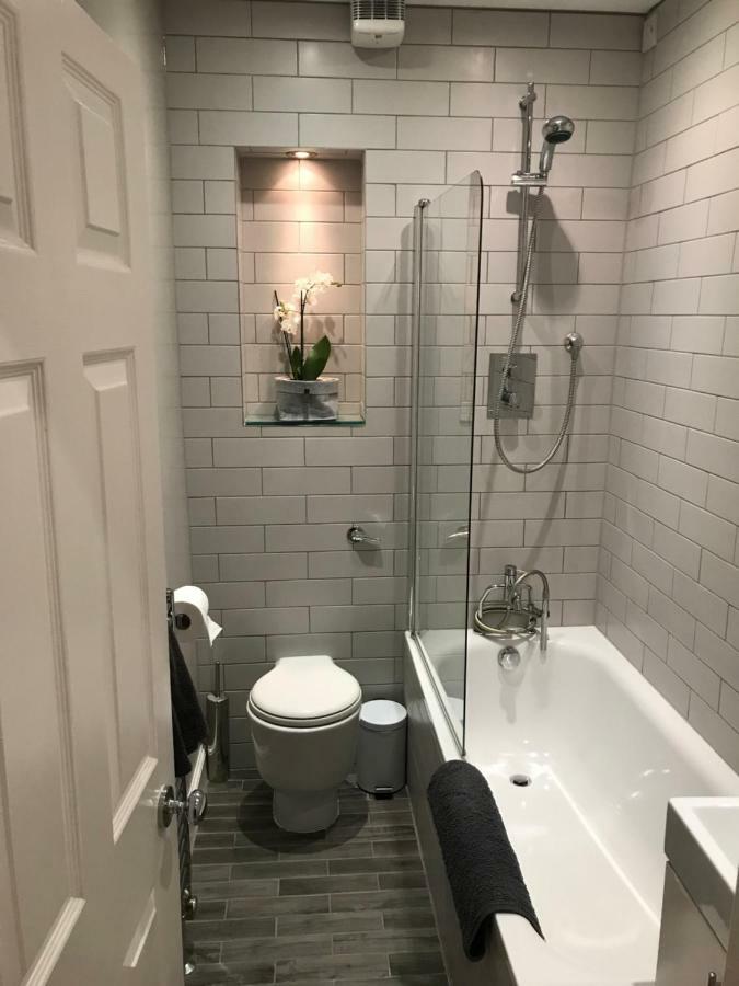 Boutique City Centre 1 Bed Edinburgh