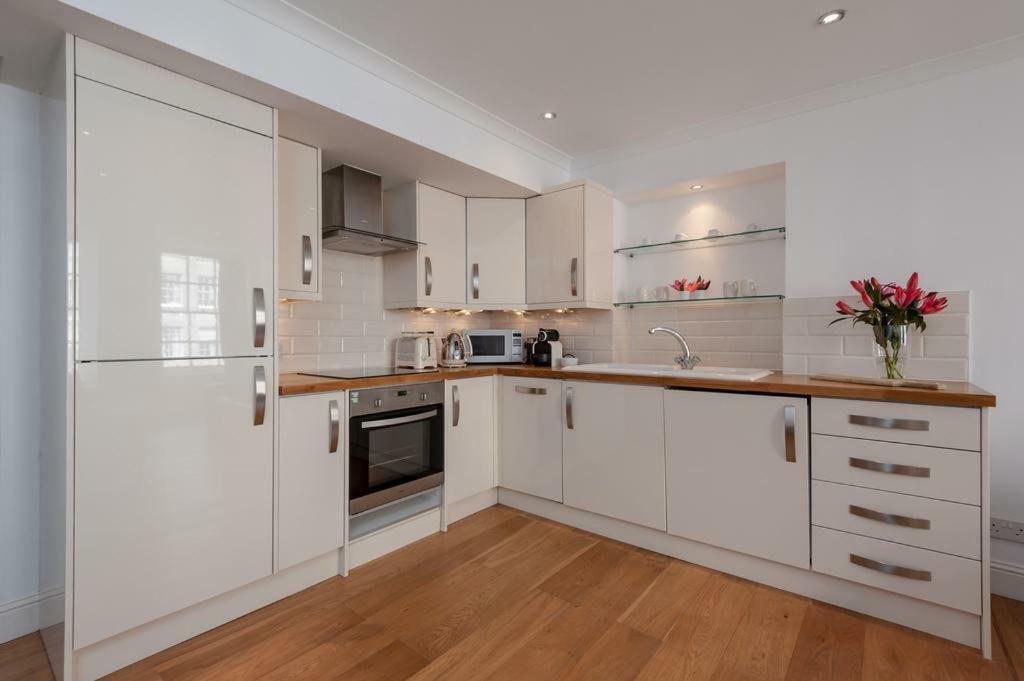 3 New Assembly Close - Royal Mile