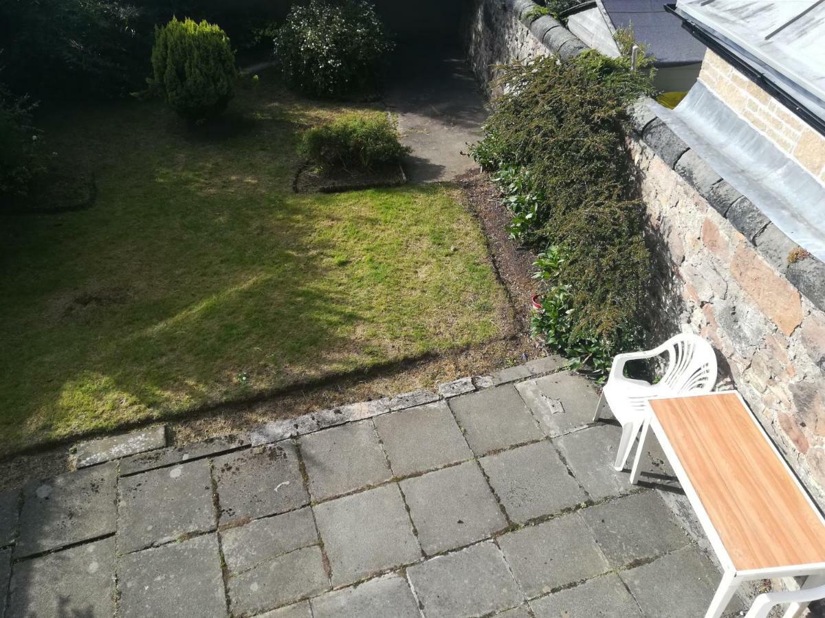 Victorian 3 Bedroom With Free Parking And Private Garden Apartment Edinburgh