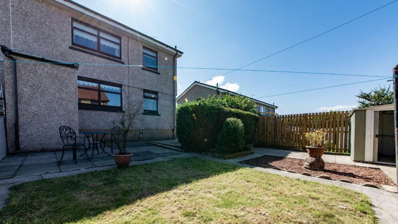 Hébergement de vacances 3 Bed House W/drive & Garden V/fast Wifi Near Bioquarter Édimbourg