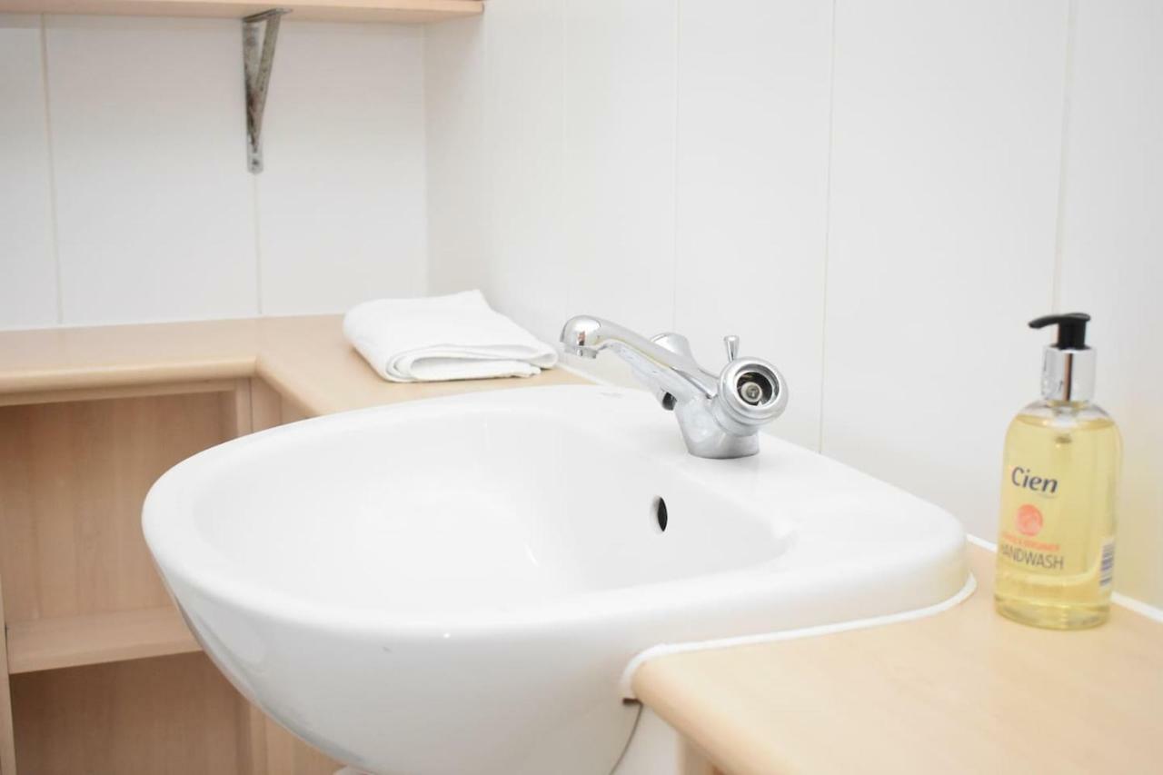 Brunswick Road - Spacious 3br 10 Minutes From Princes Street Apartment Edinburgh