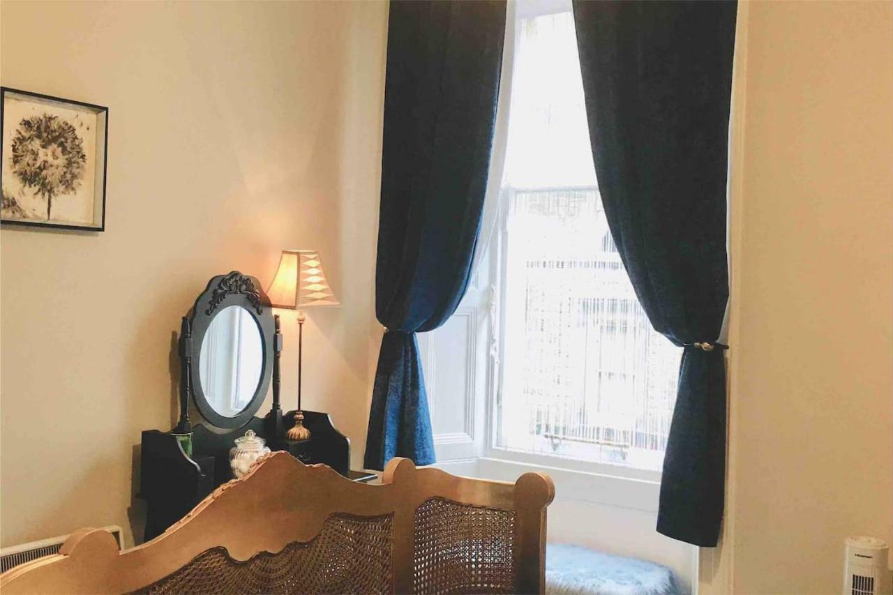 The Jeffrey Street Apartment