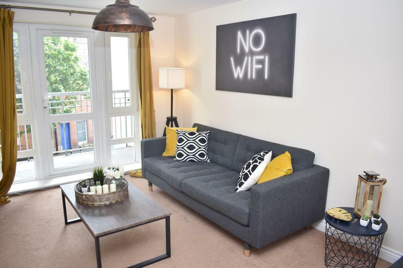 Brunswick Road - Spacious 3br 10 Minutes From Princes Street *