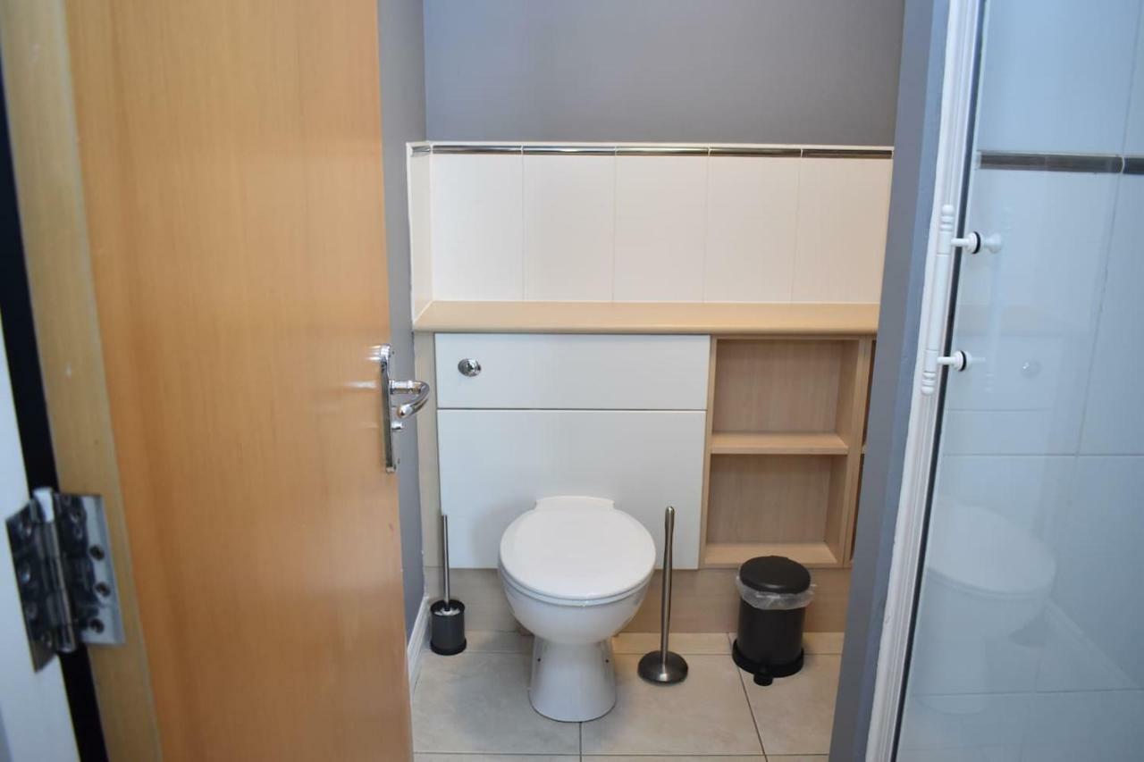 Brunswick Road - Spacious 3br 10 Minutes From Princes Street *