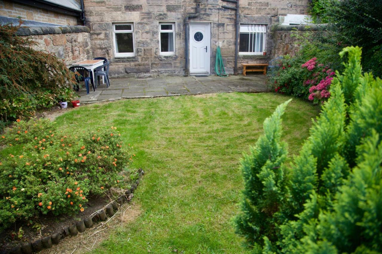 Victorian 3 Bedroom With Free Parking And Private Garden * Edinburgh