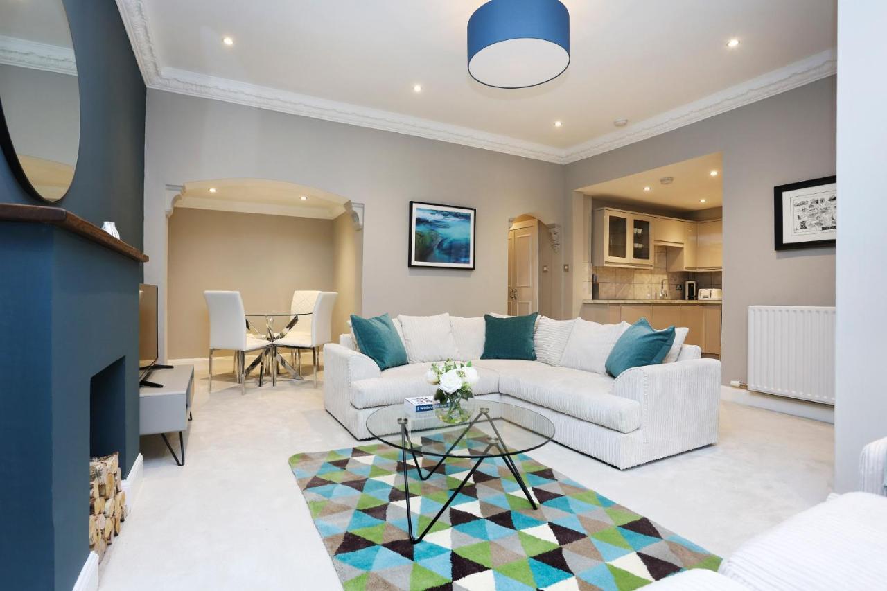 Altido Stunning 2br Apt With Private Entrance In New Town Appartement EDI