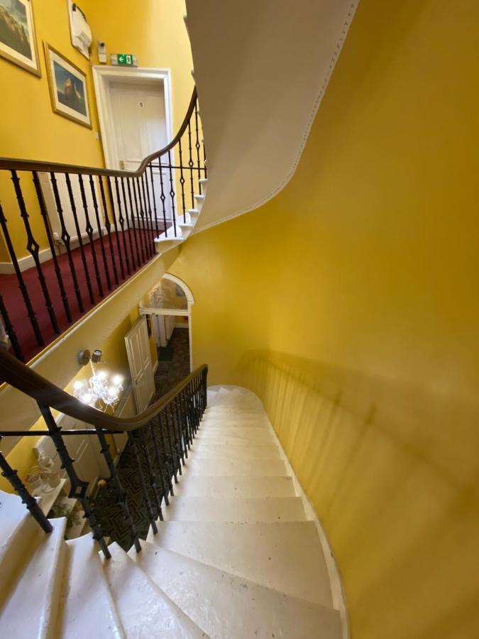 16 Pilrig Bed & Breakfast