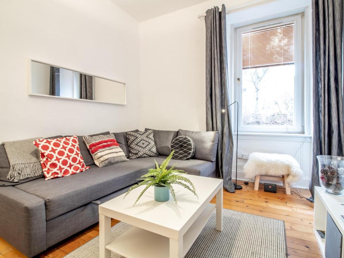 Apartment Stylish & Charming Retreat For 2- Centre! *