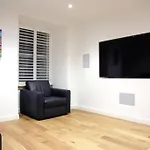 Turtle Apartment