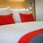 Holiday Inn Express Edinburgh - Royal Mile By Ihg