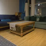 Cosy N Comfy Flat In Historic Heart Of Edinburgh
