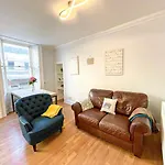 Rose Street\'S Hidden Treasure- 2Bed Newly Refurbished Apt