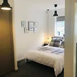Kaimes Kip: Stylish Edinburgh Five Bedroom Home
