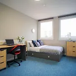 Cosy Private Bedroom With Shared Bathroom Minutes Away From Royal Mile In Edinburgh
