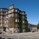 Guestready - Charming Flat In West End