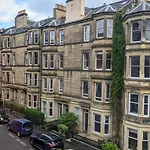 Edinburgh City Room
