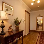 Central 2 Bedroom Flat in the Old Town Sleeps 6