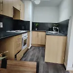 Bright Edinburgh Flat - City Center Eb7