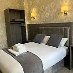 Alexander Guest House