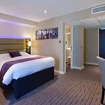 Premier Inn Edinburgh City Centre