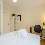 2Br Grassmarket Apartment With Castle View