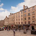 3 New Assembly Close - Royal Mile