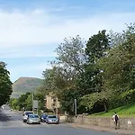 4 Braefoot Terrace