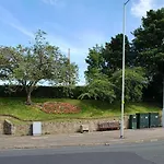 4 Braefoot Terrace