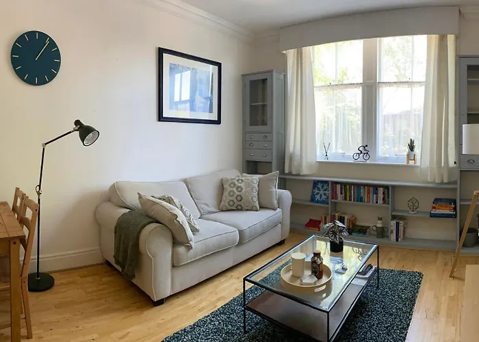 Guestready - Charming Flat In West End