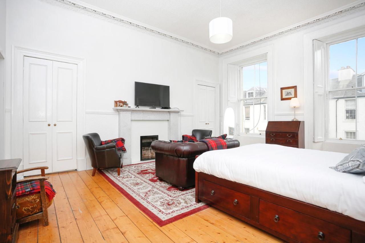 Emmaus Guest house Edinburgh