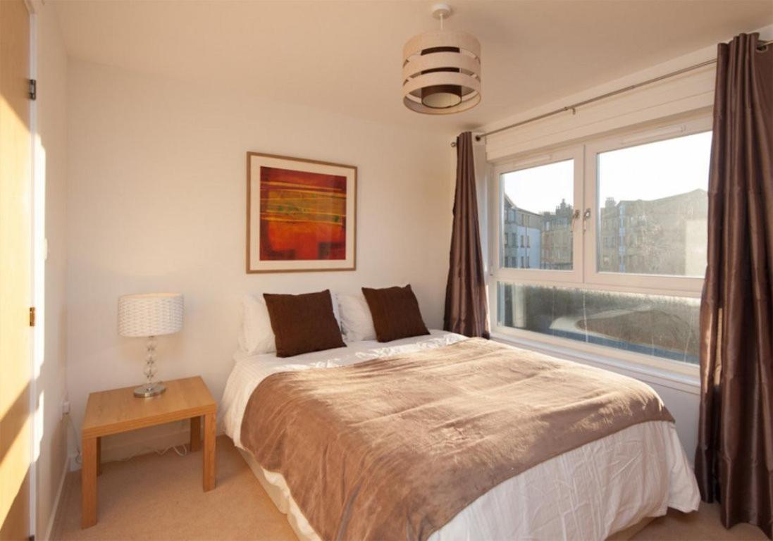 The Lochend Park View Apartment Edinburgh