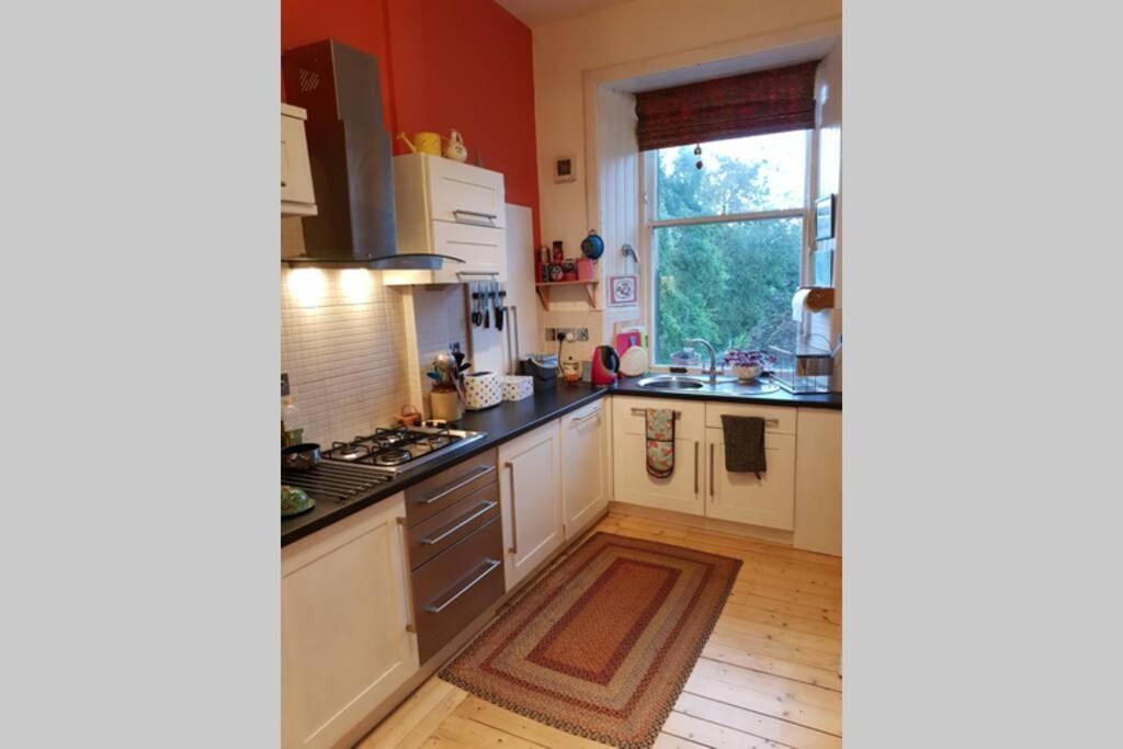 Apartment Woodburn Terrace, Morningside,