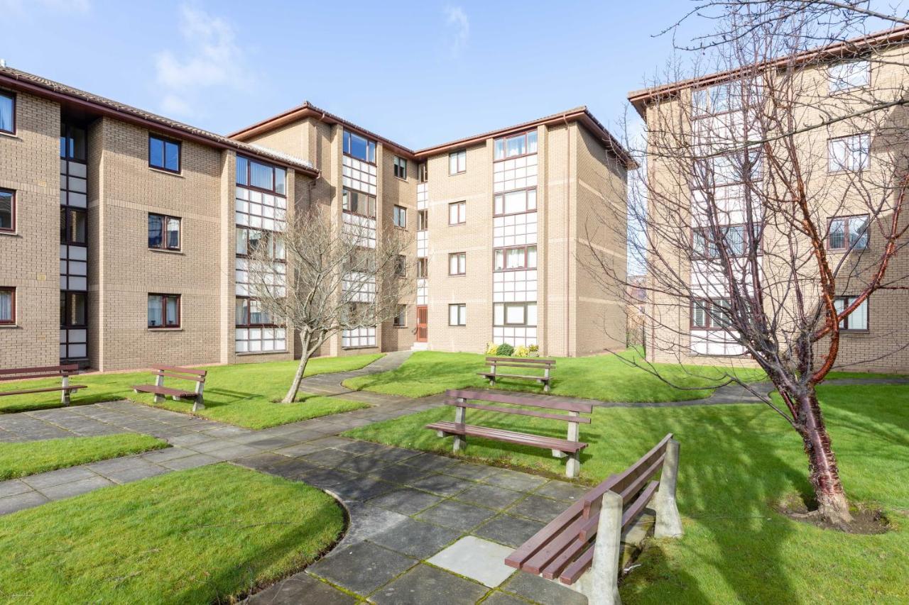 Allanfield Quiet Central Family With Parking Edinburgh