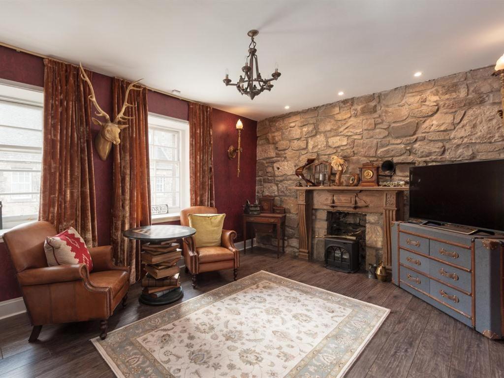 Canongate Luxury Homestay *