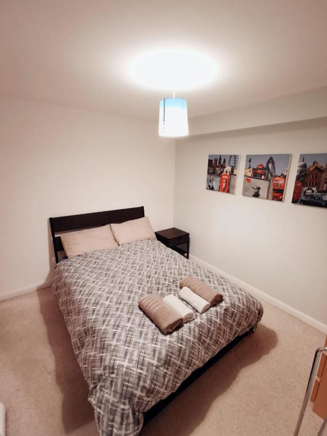 Modern 2 Bedrooms Flat Near Citycentre Sleep For 6