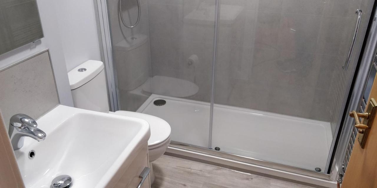 Waverley Park Apartment