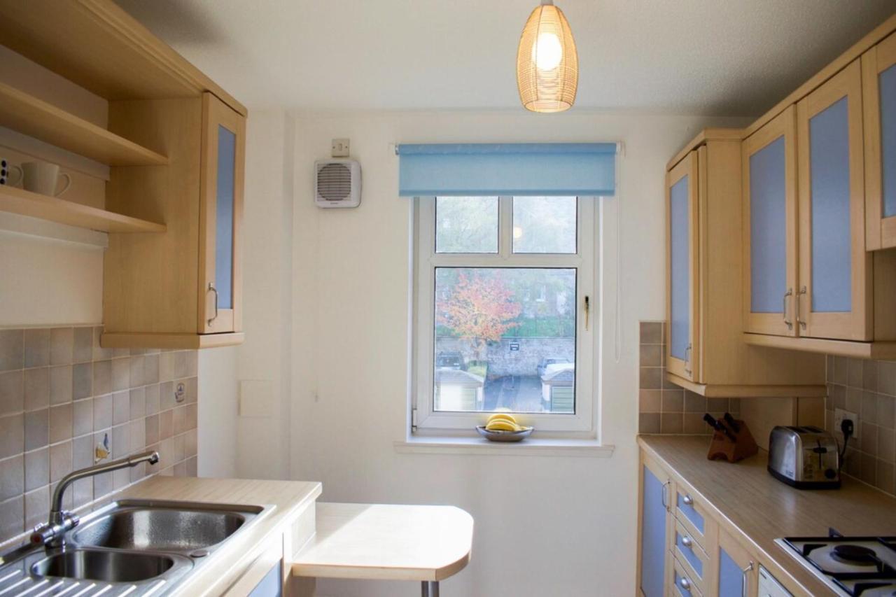 Apartment Peaceful 2 Bedroom Sleeps 5 Free Parking Edinburgh
