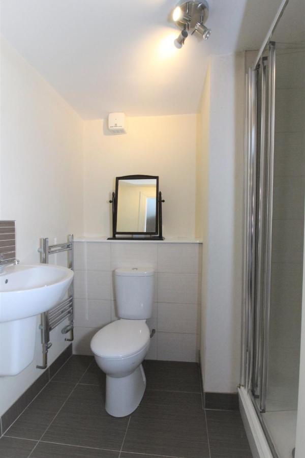 Apartment Modern With Free Parking And Private Garden Edinburgh