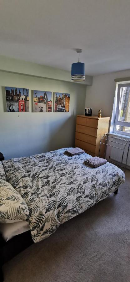 Modern 2 Bedrooms Flat Near Citycentre Sleep For 6 *