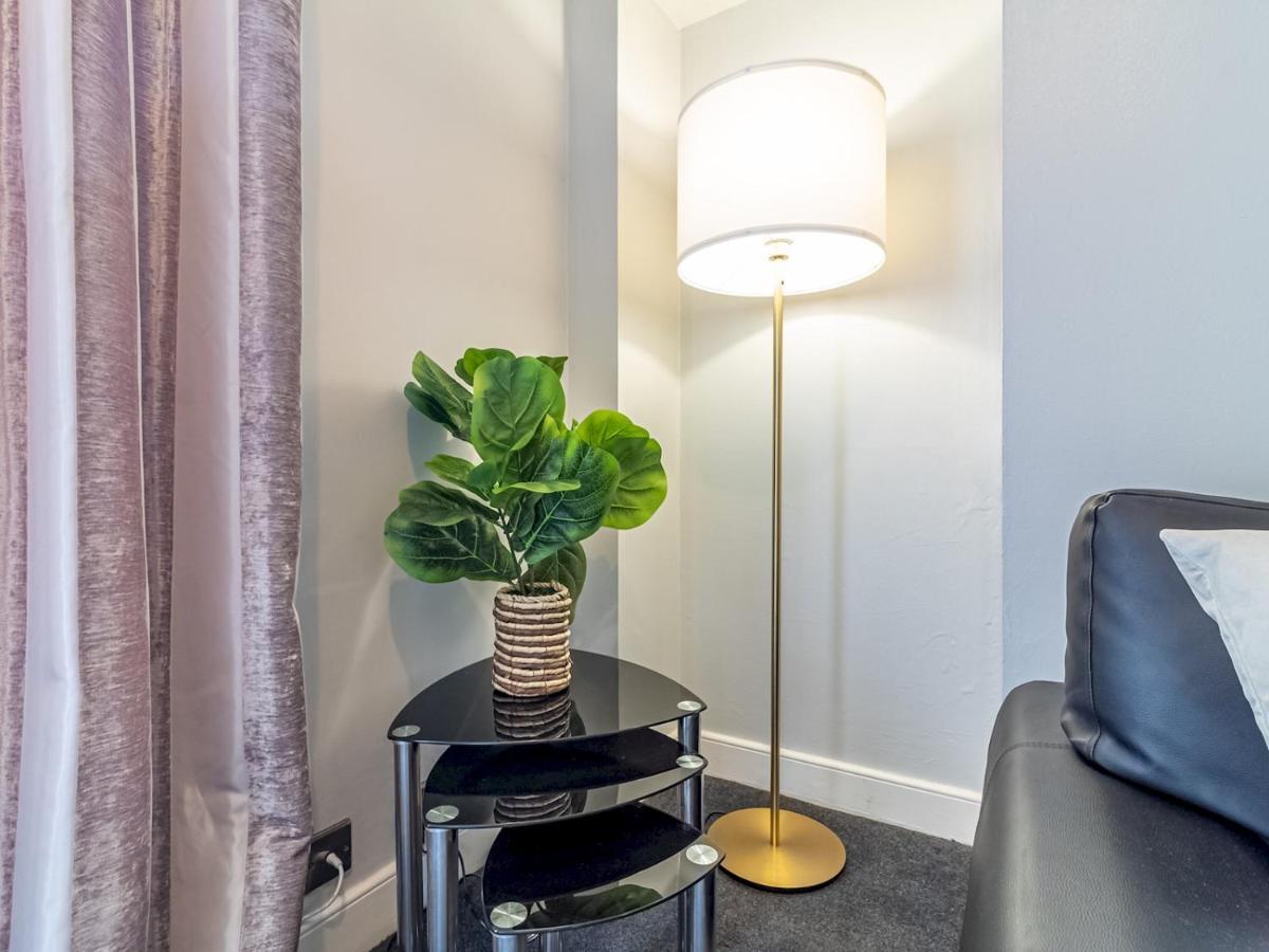 Pass The Keys Spacious And Homely Flat On The Royal Mile Apartment