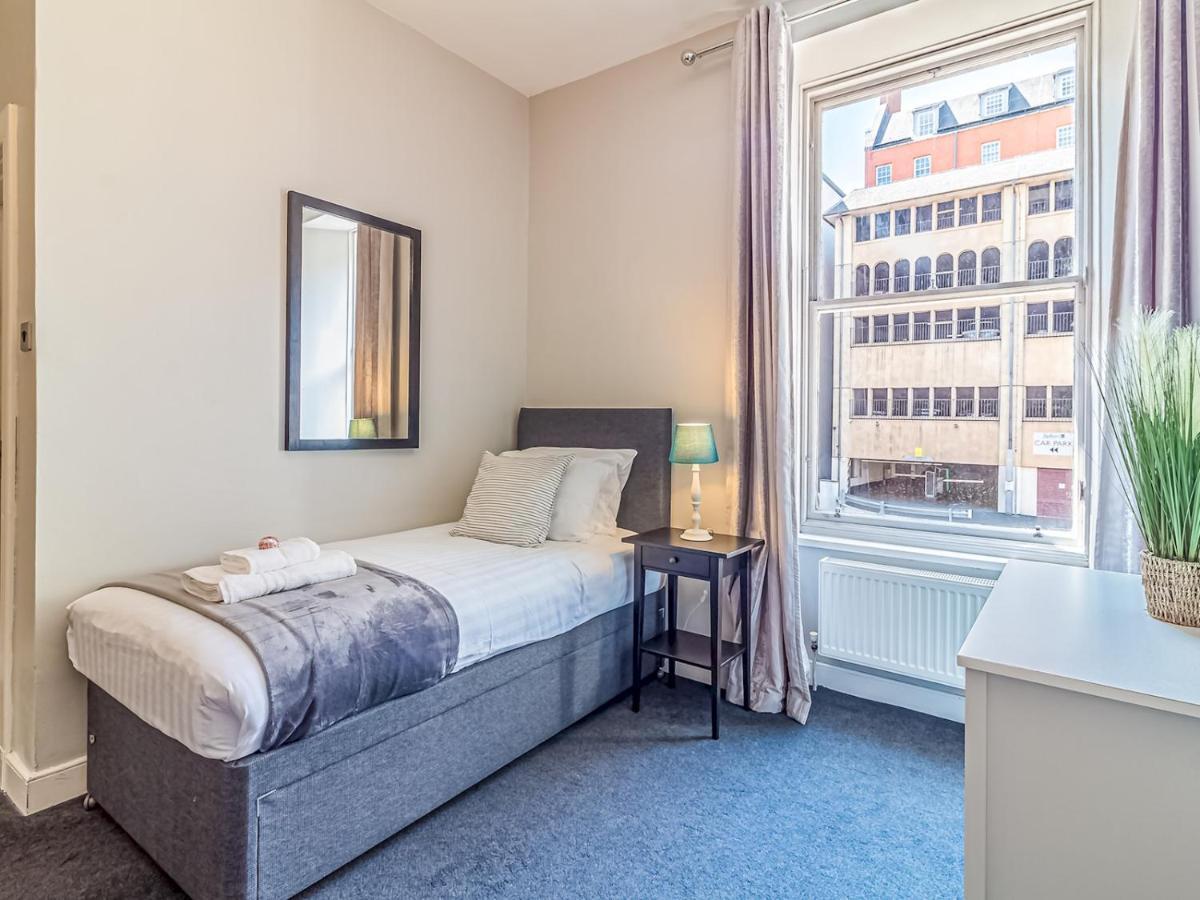 Pass The Keys Spacious And Homely Flat On The Royal Mile Apartment *