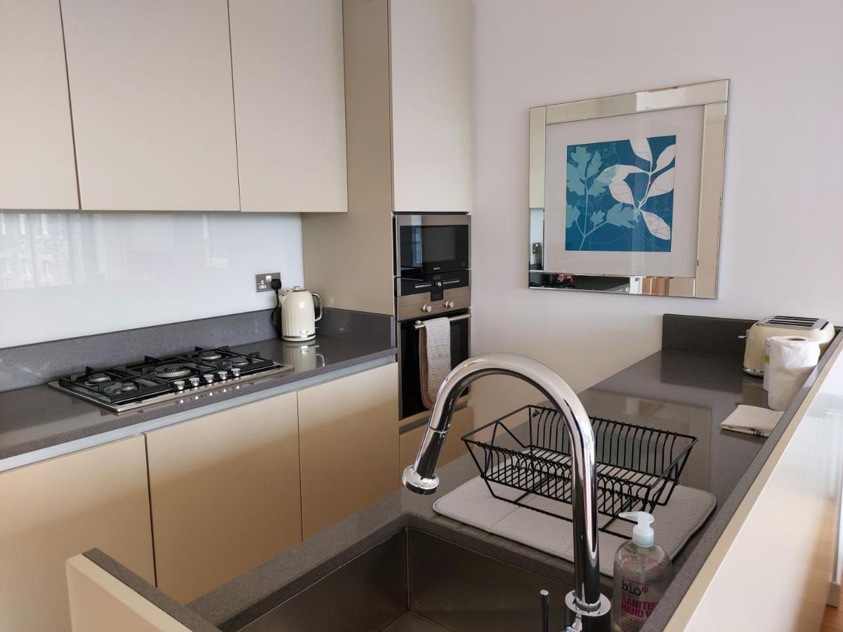 Apartment Quartermile Luxury Landing