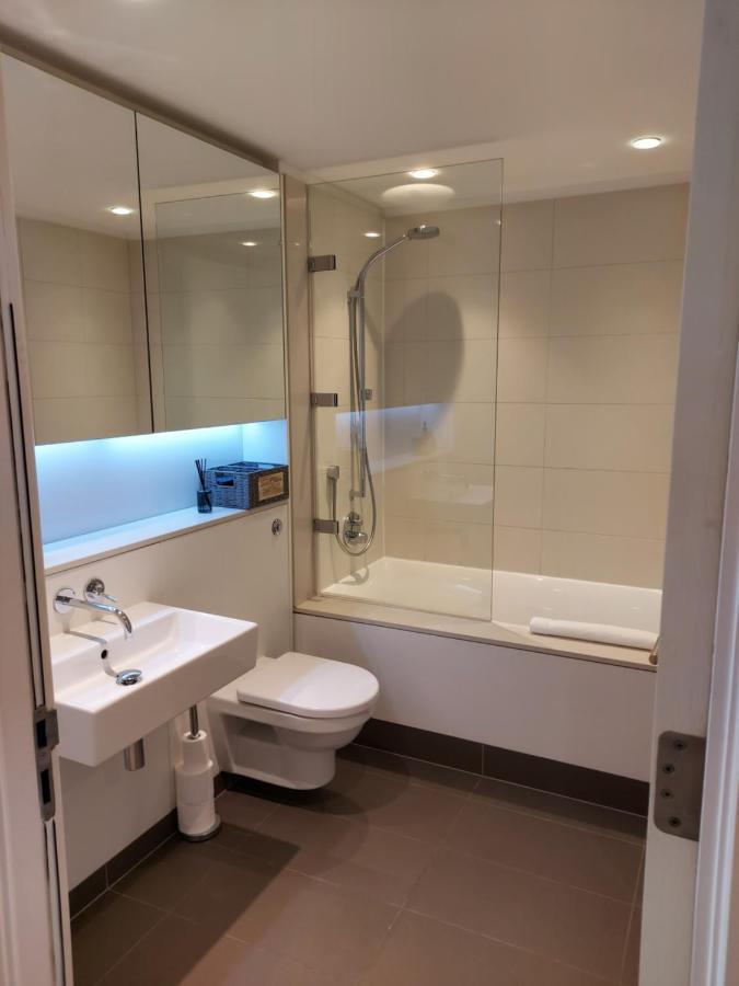Quartermile Luxury Landing Apartment Edinburgh