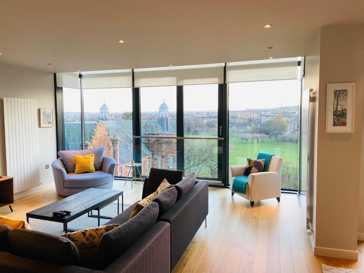Quartermile Meadows View 2 Bedroom - With Free Parking * Edinburgh