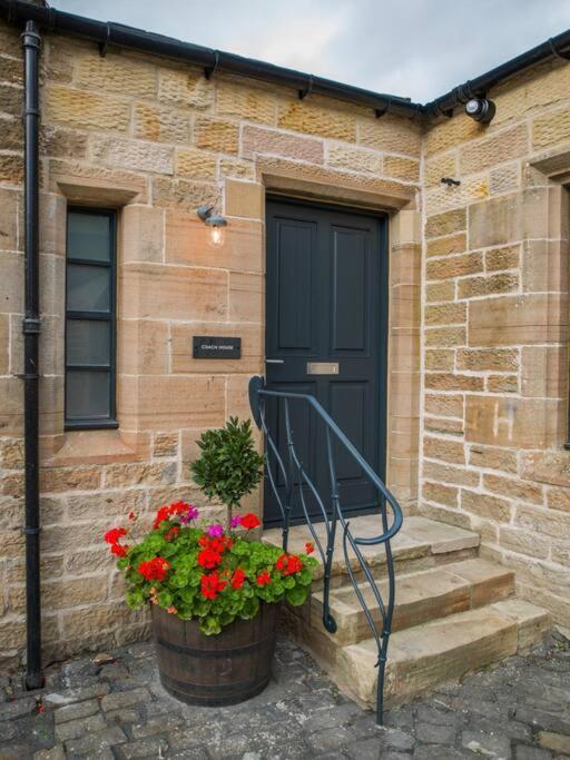 Stunning 1820s Stables Converted *